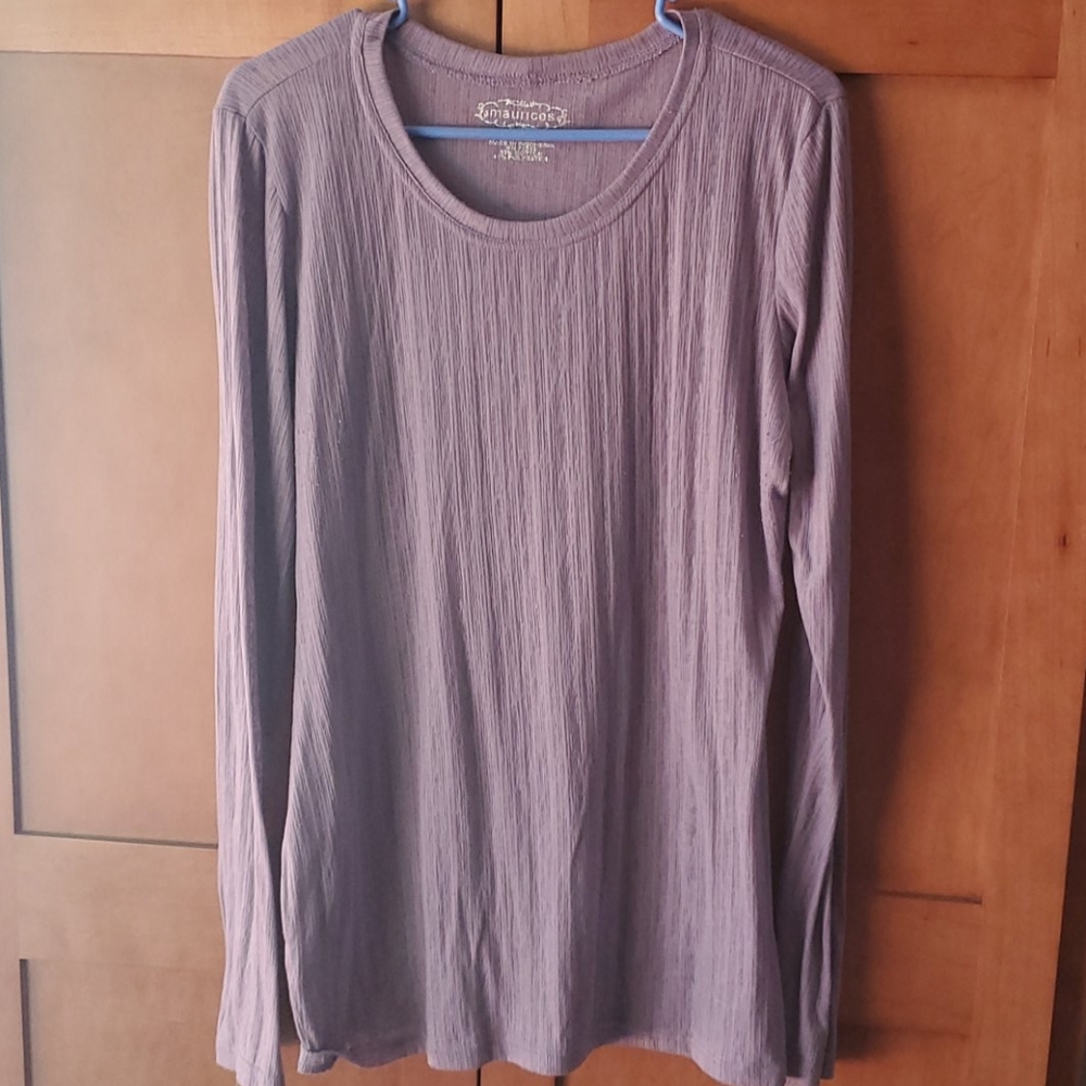 ๐ Purple top ๐ - Picture 2 of 3